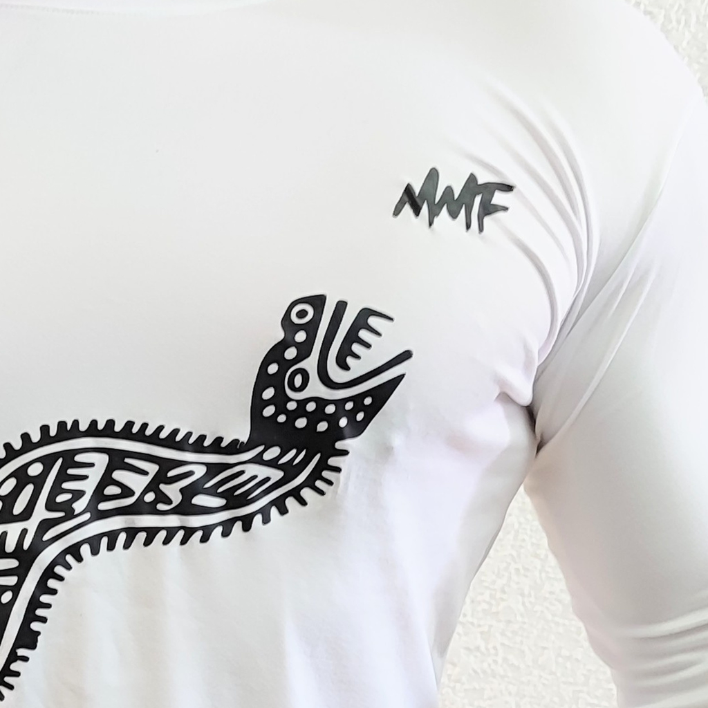 Playera manga larga Serpiente